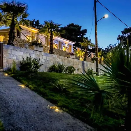 Agios Sostis Bay View * Laganász